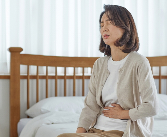 암 사망률은 폐암이 가장 높았다. 나이 별로 보면 30대는 위암, 40대는 유방암, 50대는 간암, 60대는 폐암이 가장 높았다. [사진=게티이미지뱅크]