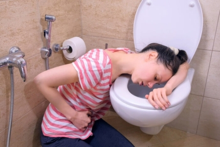 다소 생소한 '순환성구토증후군(CVS, Cyclic Vomiting Syndrome)'&#160; 환자의 약 65%는 구토 발작에 앞서 약 1시간 동안 공황장애를 겪는다. 또한 환자의 약 50%가 매년 적어도 한 번