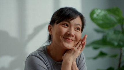 행복한 결말로 끝나는 시나리오를 설정하면 최악을 상상하는 버릇을 고치는 데 도움이 된다. [사진=게티이미지뱅크]