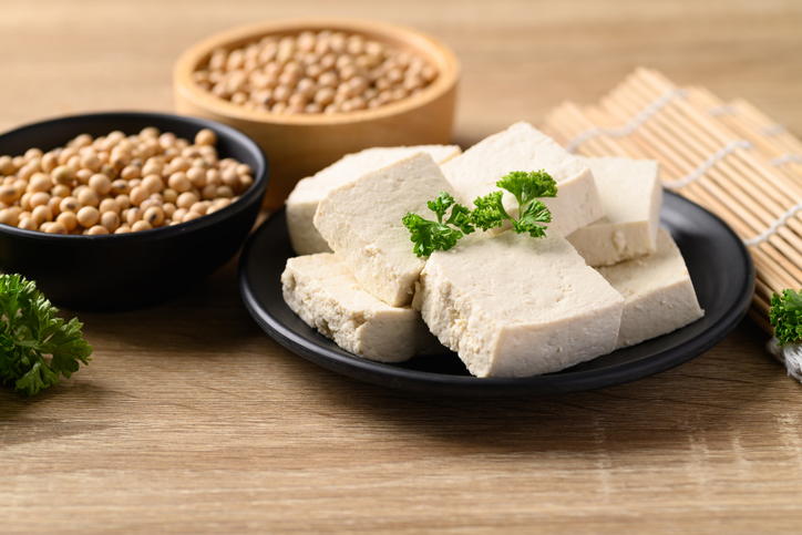 식물성 단백질이 풍부한 콩. 콩으로 만든 두부 등의 가공식품을 섭취해도 좋다. 사진= 게티이미지뱅크