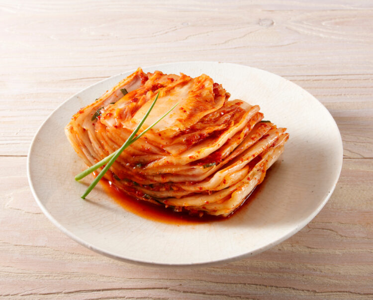 김치 같은 발효 식품에는 유산균이 풍부해 장 건강을 튼튼하게 유지하는 데 도움이 된다.사진=클립아트코리아