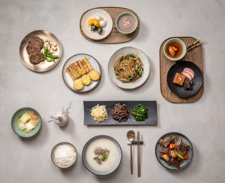 기름진 음식 외에 탄수화물(밥,<a href=