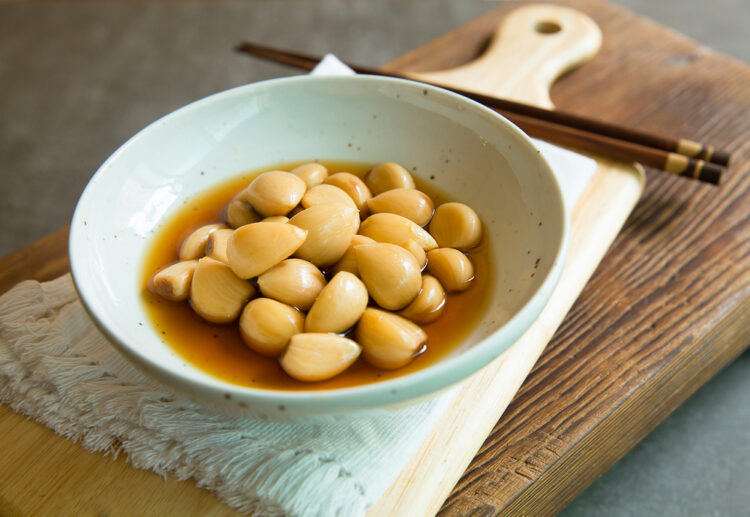 마늘에는 각종 항산화제와 비타민이 풍부해 심장 건강을 유지하는 데 도움이 된다.사진=클립아트코리아