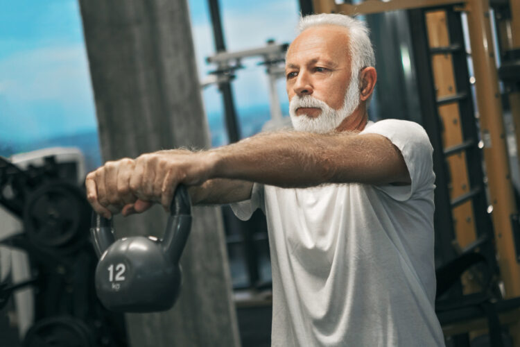 평소에 운동을 하지 않는 사람이 성인기 이후 늦게라도 운동을 시작할 경우 최대 10% 체력이 향상되는 것으로 나타났다.사진=게티이미지 뱅크