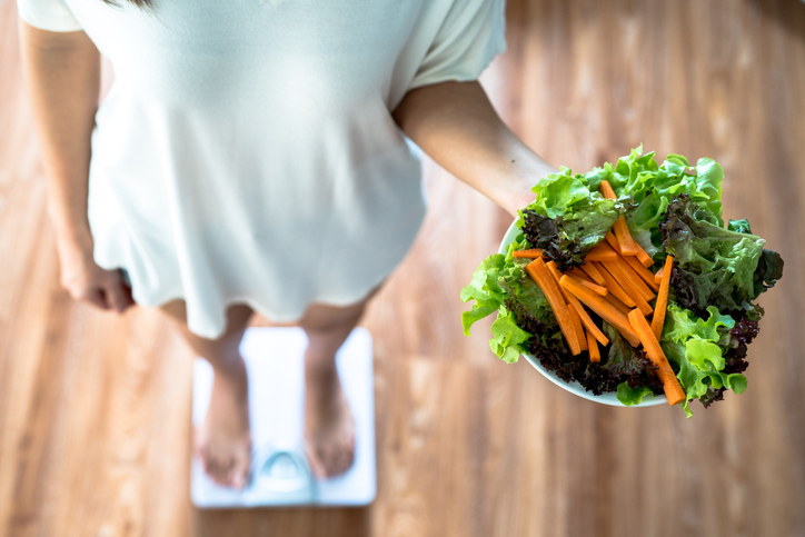 운동을 하기 힘든 상황일 때 살을 빼려면 포만감을 오래 유지시키는 섬유질 식품을 먹는 게 좋다. 사진=게티이미지뱅크