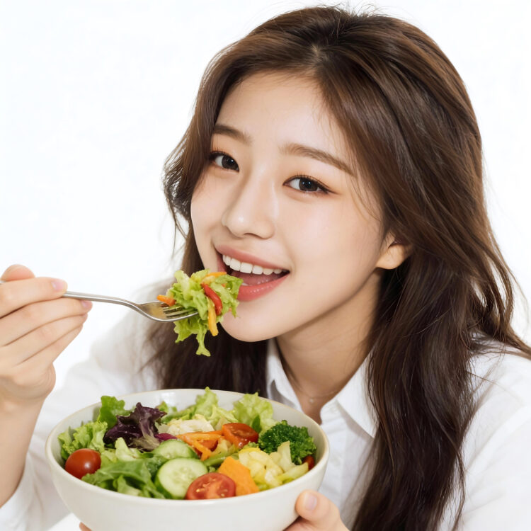 양이 너무 적거나, 채소로만 구성된 샐러드는 쉽게 허기지므로, 포만감을 주는 식품을 추가하는 것이 낫다. 사진=클립아트코리아