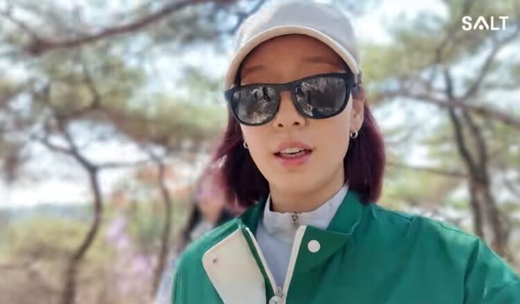 "손 안 짚고 벌떡?" 박신혜, 임신 중 거뜬히 통과한 신체 나이 테스트...뭐길래?