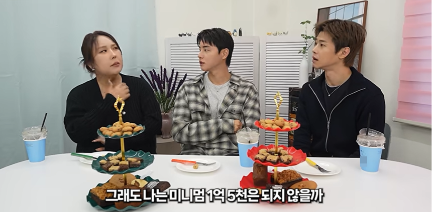 체중 감량 후 늘어진 피부를 줄이는 수술까지 대략 1억 5천만원 상당의 성형 수술을 받았다는 풍자(왼쪽). 사진=유튜브 '풍자테레비' 캡처