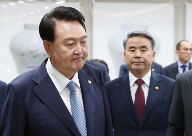 去年9月12日參加州議會的總統Yoon Seok -yeol和Lee Jong -Seop以及當時的國防部長。©總統通訊記者