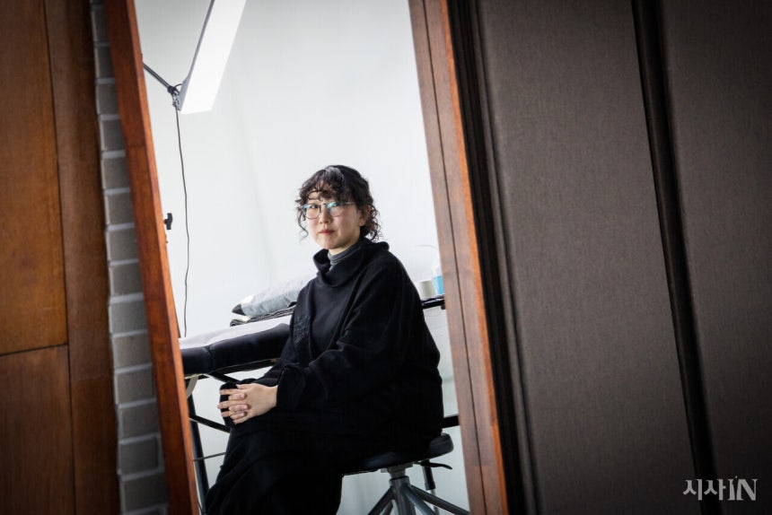 10년 차 타투이스트 황도씨는 타투유니온 사무장을 맡아 올해 9월 문신사법 통과에 힘을 보탰다.©시사IN 신선영