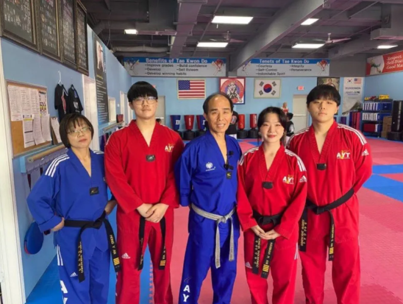 <b>성폭행범</b> 제압한 텍사스 한인 <b>태권도</b> 가족, "끔찍한 비명 듣고 구조"