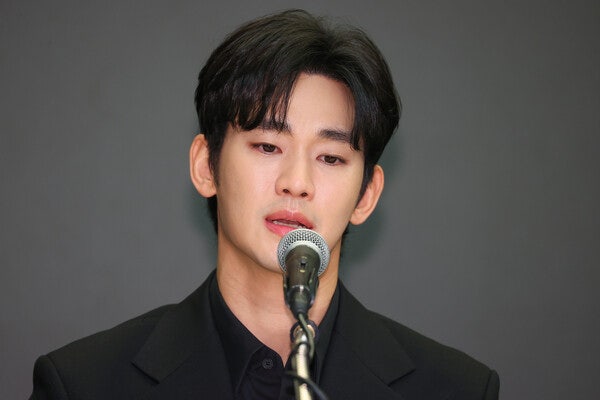 “<b>김새론</b> 사생활 무분별 공개, 어린 여성에 가혹한 사회 민낯”