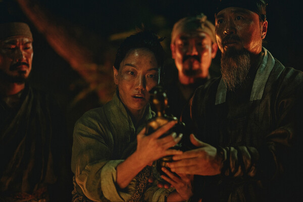 영화 '전, 란' 범동 역 배우 김신록 스틸컷 ⓒ넷플릭스