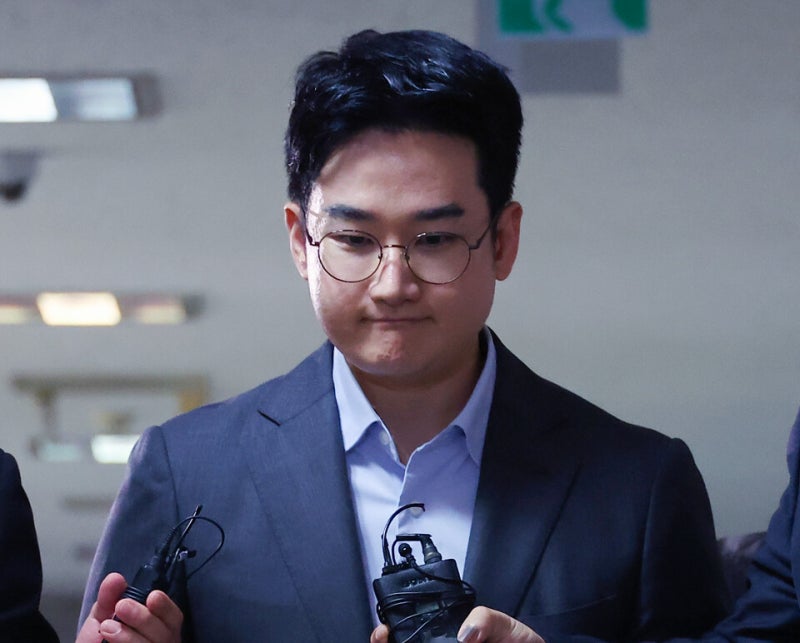 '피습 자작극 의혹' 정이한 구속...법원 "증거 인멸 우려"