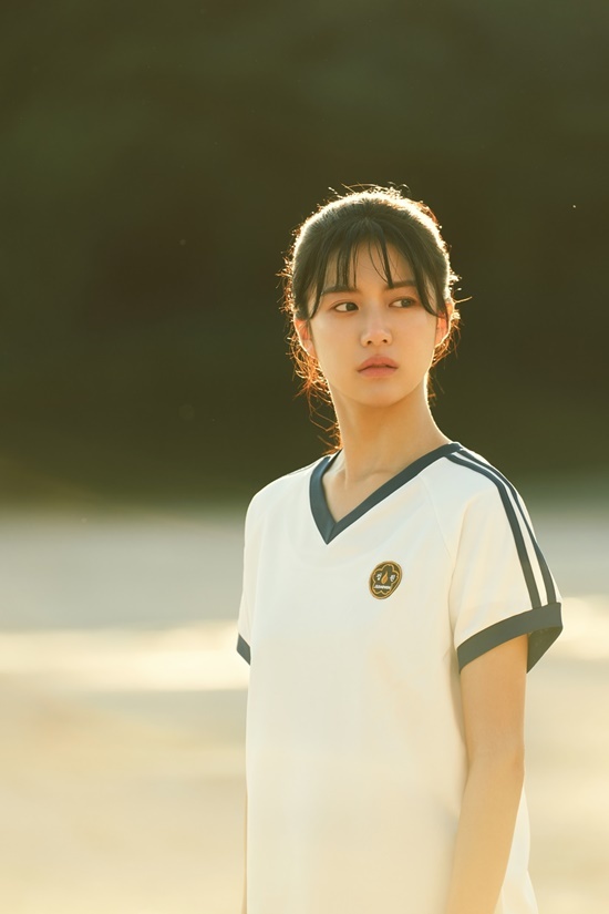 '<b>무빙</b>' 고윤정, <b>아시아콘텐츠어워즈</b> 여자신인상…"첫 연기상, 아빠 류승...