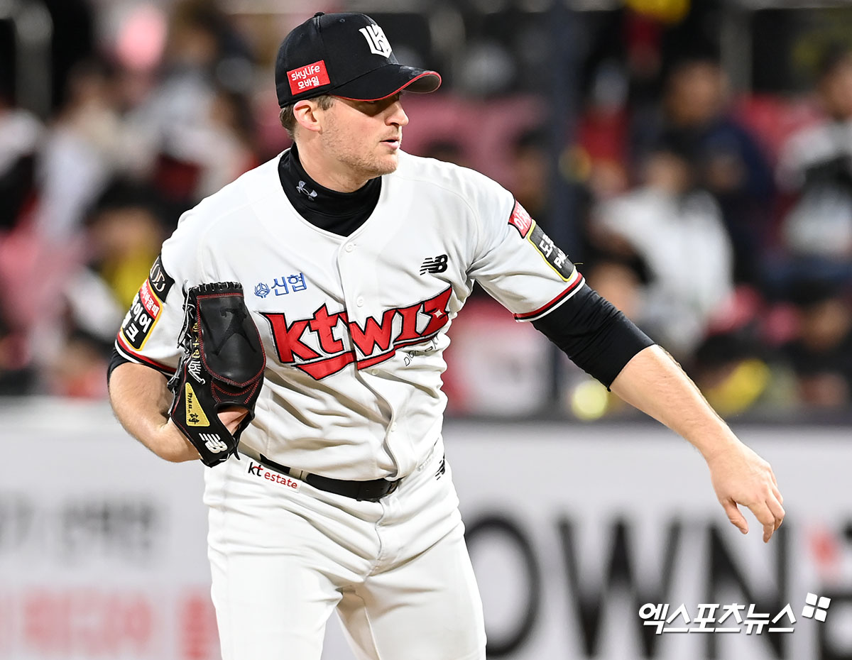 '<b>벤자민</b>도 재계약' KT, 다승 2위+승률왕+MVP <b>외인</b> 트리오 '구성 완료' [공식발...
