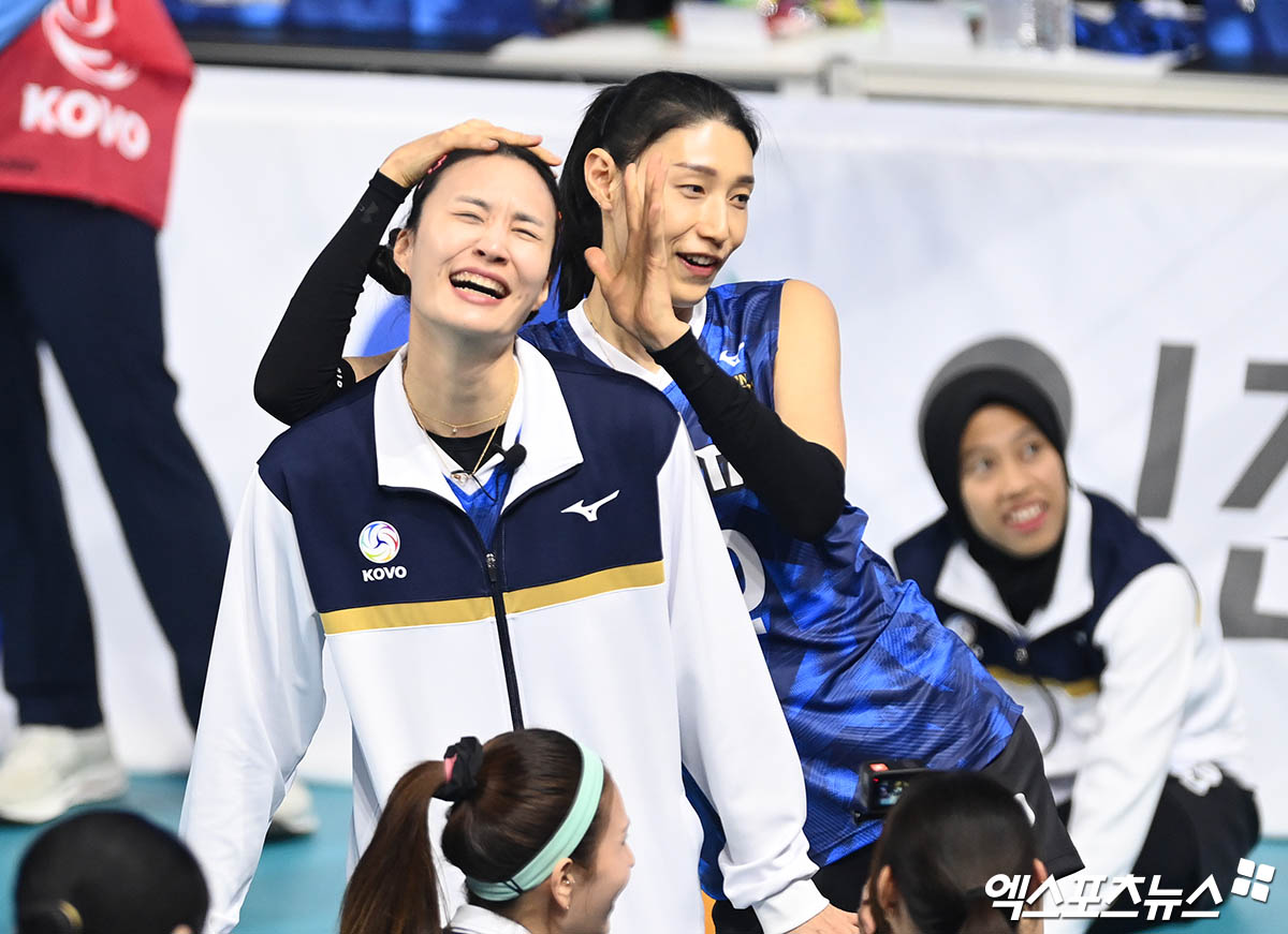 김연경이 '찢은' 별들의 축제, '팬들 열광' 배구황제 퍼포먼스…<b>신영석</b>-표승주...