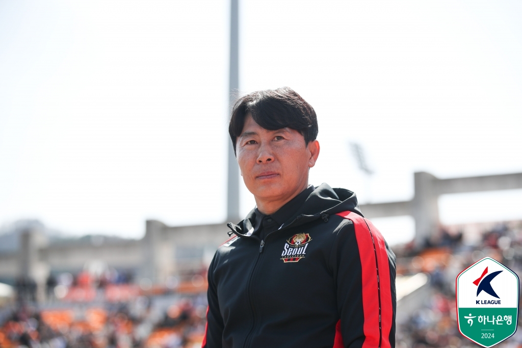 <b>린가드</b> 복귀, 한 달은 걸릴 듯...<b>김기동</b> 감독 "시술 받고 재활 중" [현장인터...