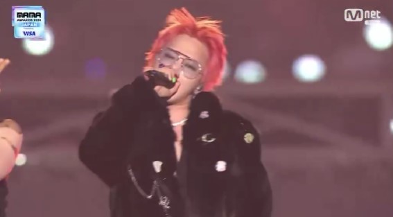 "<b>양현석</b>에 감사"…지드래곤, 트로피 챙기고 빅뱅 완전체까지 (2024 <b>마마</b> ...