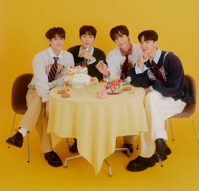 하이라이트 소속사 사생팬 