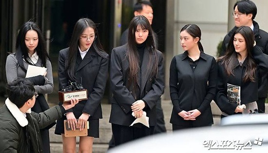 Article thumbnail for NewJeans Challenges Court's Activity Ban: What's Next for the Group?