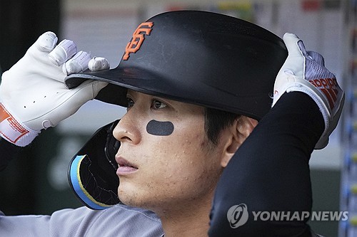 중견수 이정후? 아닙니다→MLB 데뷔 후 &apos;지명타자&apos; 첫 출전…12일 미네소타전 3번 DH