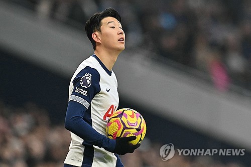 <b>손흥민</b> 우승 초대형 변수, '<b>승부조작 심판</b>' 주심이라니…'6개월 자격정...