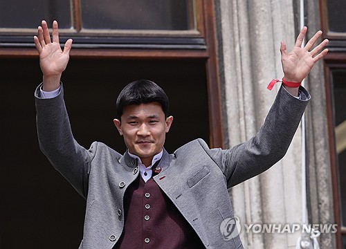 <b>김민재</b> 클럽월드컵 '강제 주전'…다이어 '어떻게 이런 일이'→최종전서...