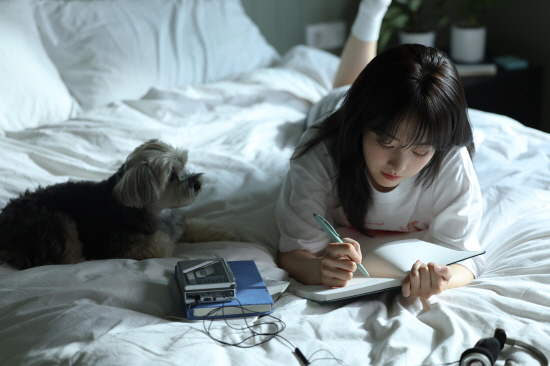 뽀블리 <b>박보영</b>, 팬송 작사 참여…<b>팬미팅</b>에서 첫 공개