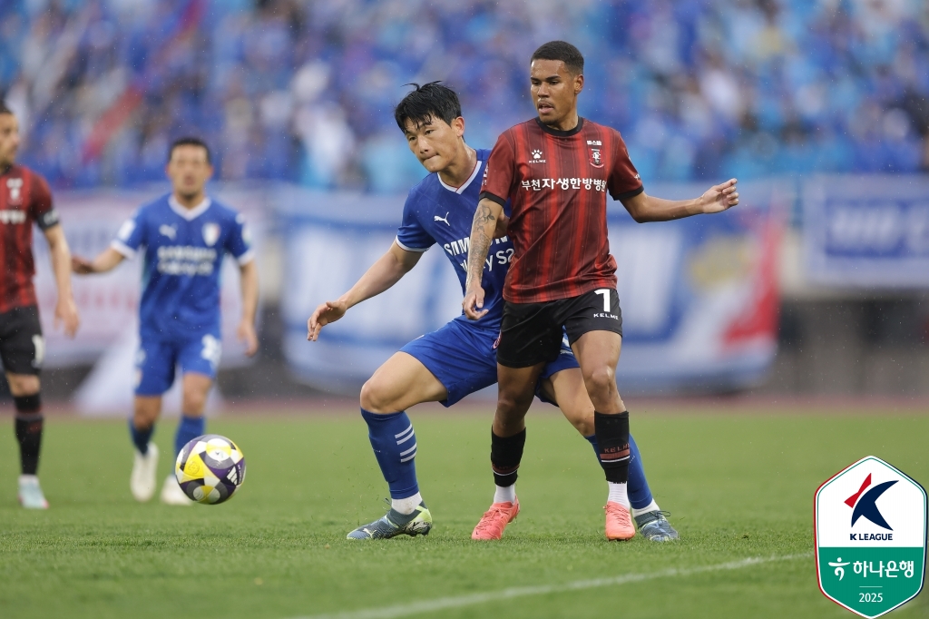 '파울리뇨 선발 복귀' <b>수원</b>, <b>부천</b>전 선발 공개…<b>부천</b>은 '<b>수원</b> 출신' 바사...