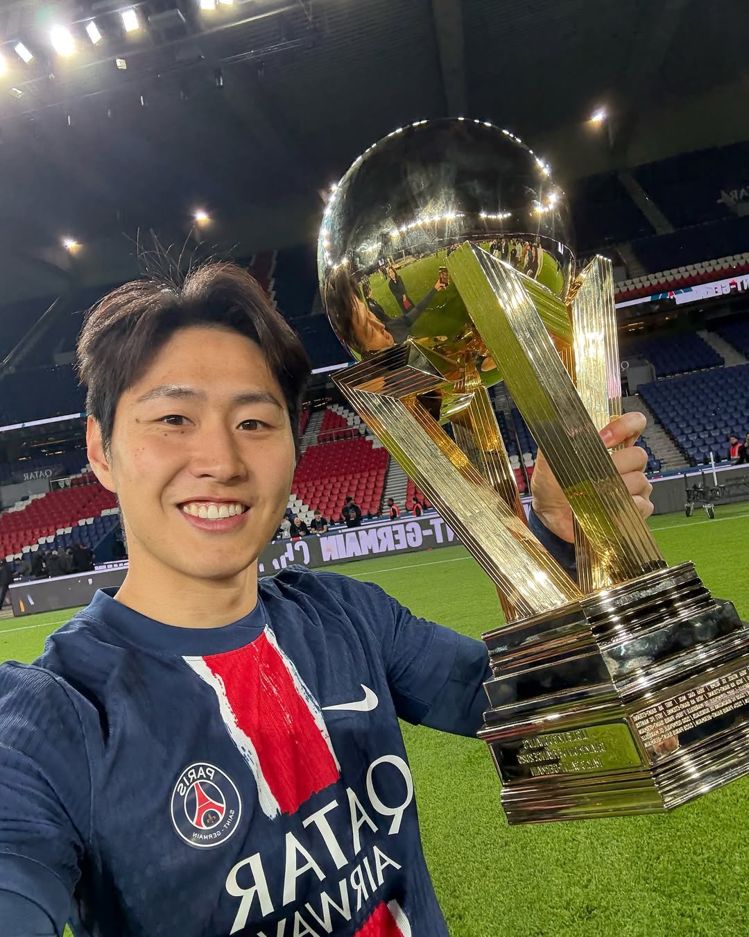 "<b>이강인</b>? 620억 내놔" 욕심쟁이 PSG, <b>이강인</b> 앞길 막네…'LEE 어서 와' 나...