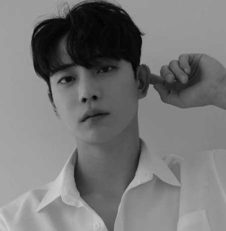 '다슈 <b>모델</b>' <b>김종석</b>, 4일 <b>사망</b>…향년 29세 '지인들 추모'