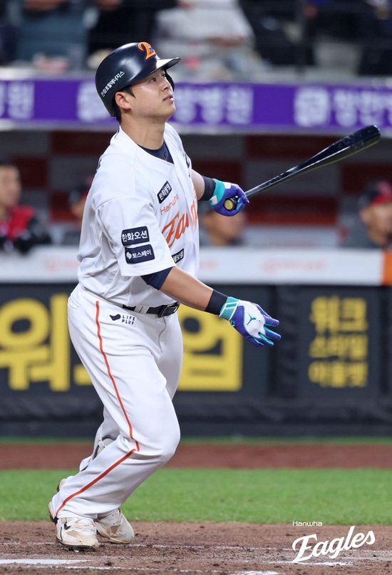 <b>한화</b> 이글스 KBO리그 2강 맞구나! 'LG 긴장해' 두산 6-2 격파→1위 경쟁...
