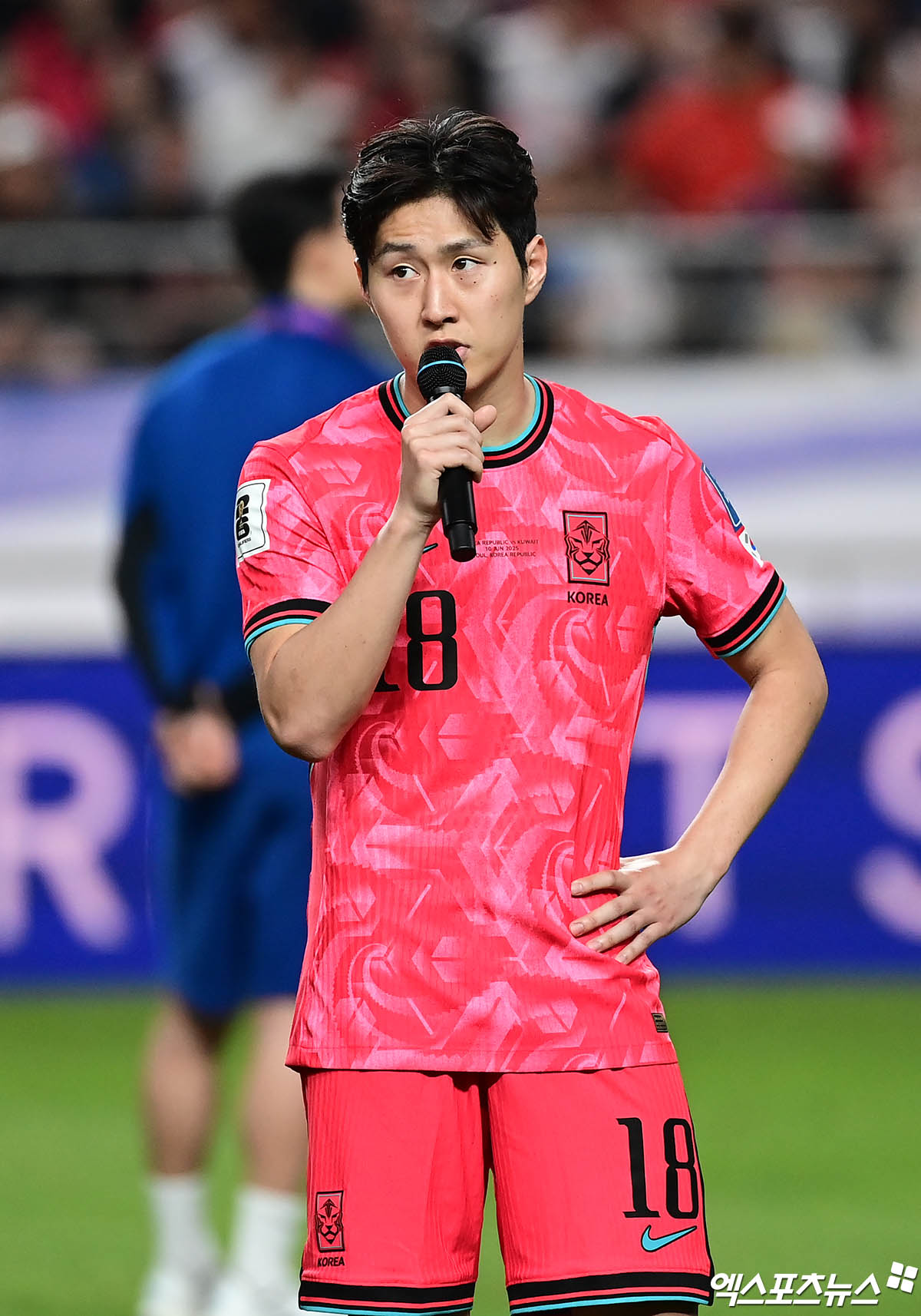 <b>이강인</b> 왜 폭발했나? "<b>감독</b>님은 보스, 비판보다 응원을" 발언 눈길…홍...