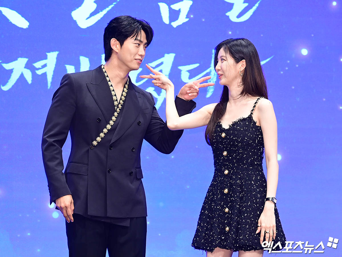 "변명 여지 없어" 서현·옥택연도 사과…'<b>남주의 첫날밤</b>', <b>문화재 훼손</b> ...