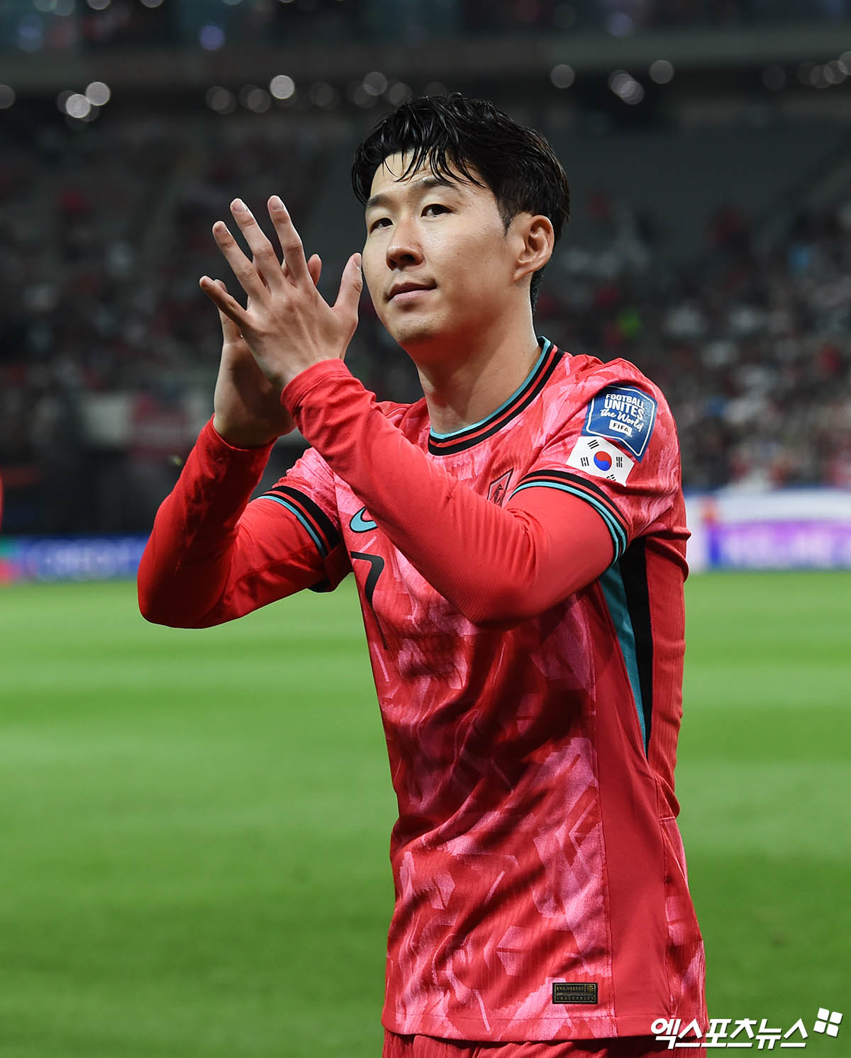 "<b>손흥민 사우디행</b> 비현실적 아냐" 토트넘 'BBC급' 기자 주장…"지켜보자...