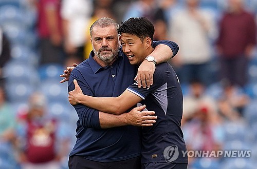 <b>손흥민</b> 충성심 미쳤다! HERE WE GO 폭로 "포스텍 <b>잔류</b>가 SON <b>잔류</b>"…사우...