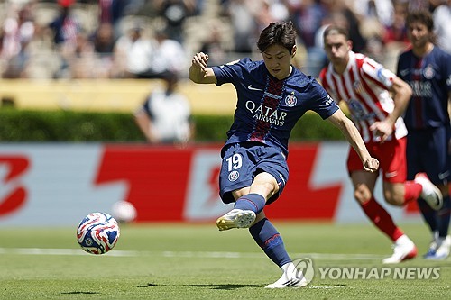 "<b>나폴리</b>, <b>이강인</b> 관심 차갑게 식었다" PSG 탈출 실패 직전…이탈리아 BB...