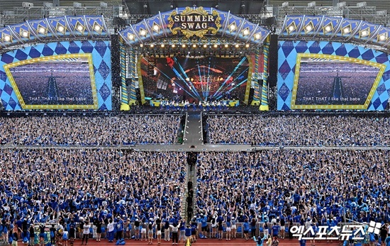 로제, '<b>싸이 흠뻑쇼</b>' 특급 게스트 출격 "'아파트' 많은 사랑에 감사해" ...