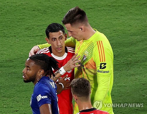 축구를 왜 4시간39분이나 하죠?…<b>첼시</b>, 벤피카와 279분 연장 혈투 끝 4-1...