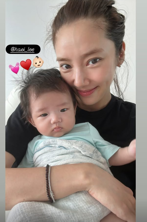 "이목구비 그대로 복사"…손담비, 딸 해이와 <b>붕어빵</b> 비주얼