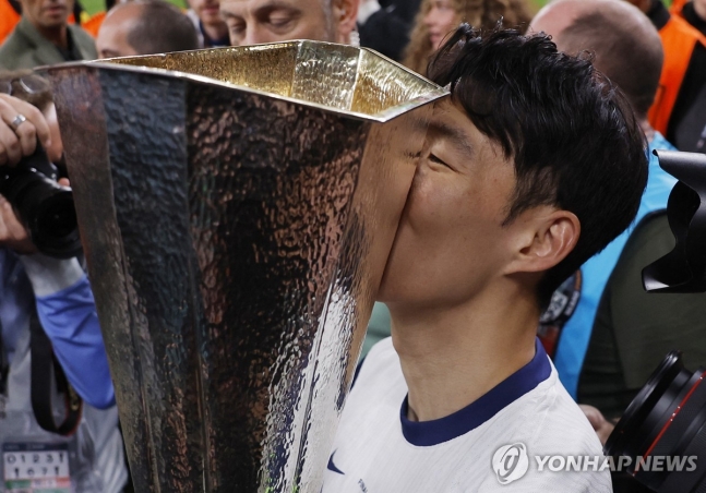 <b>손흥민</b> 파격 결단! 연봉 480억 포기한다?…"LA FC, 엄청난 거래 진행 중...