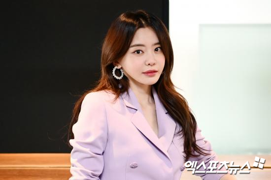 <b>서유리</b> "<b>고소</b>·조사 한참 지났다…상황 모르겠냐" <b>악플러</b>에 일침