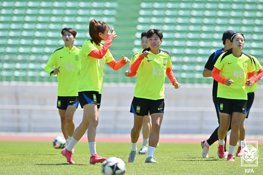 '중국전 원더골' <b>지소연</b>, 한일전 앞두고 필승 다짐…"<b>우승</b> 위해 일본 꼭...