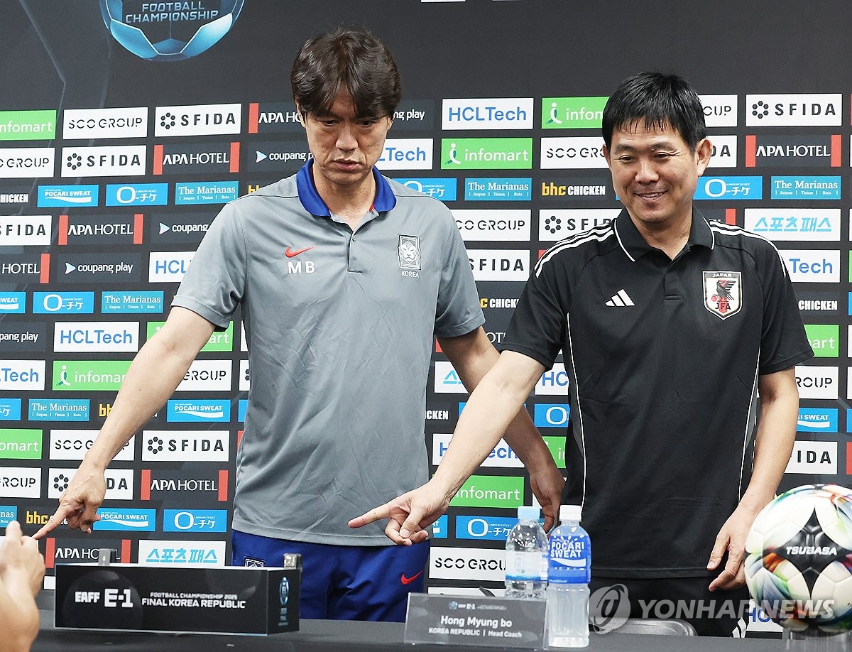 <b>홍명보</b>호 기다려! 한국전 칼 간다…日, 중국전 선발 11명 싹 다 교체→'...