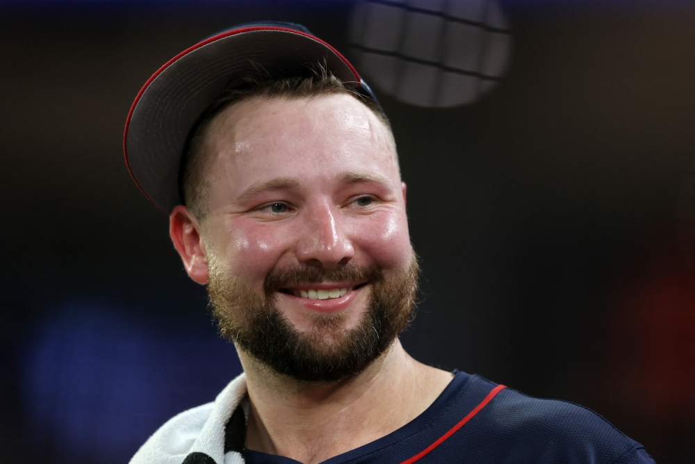이래서 MLB <b>홈런</b> 1위구나...<b>롤리</b>, '포수 최초' 올스타전 <b>홈런더비 우승</b>