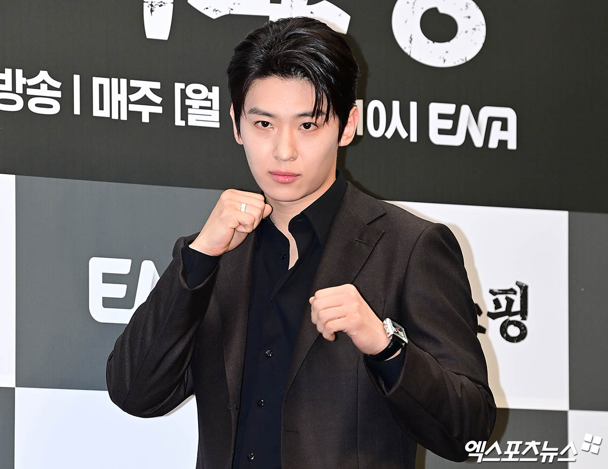 '<b>아이쇼핑</b>' 염정아 만난 <b>덱스</b>, 드라마 데뷔도 성공적일까 [엑's 이슈]