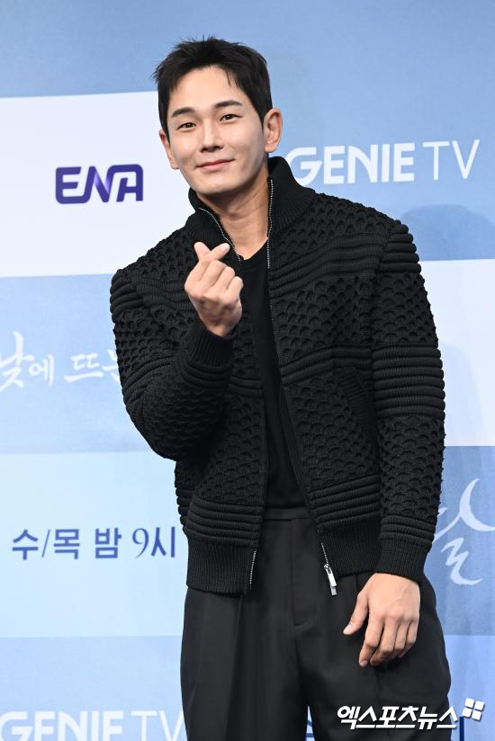 [단독] '방민아와 결혼' <b>온주완</b>, '800만원 양다리 <b>입막음</b>' 배우 아니었...
