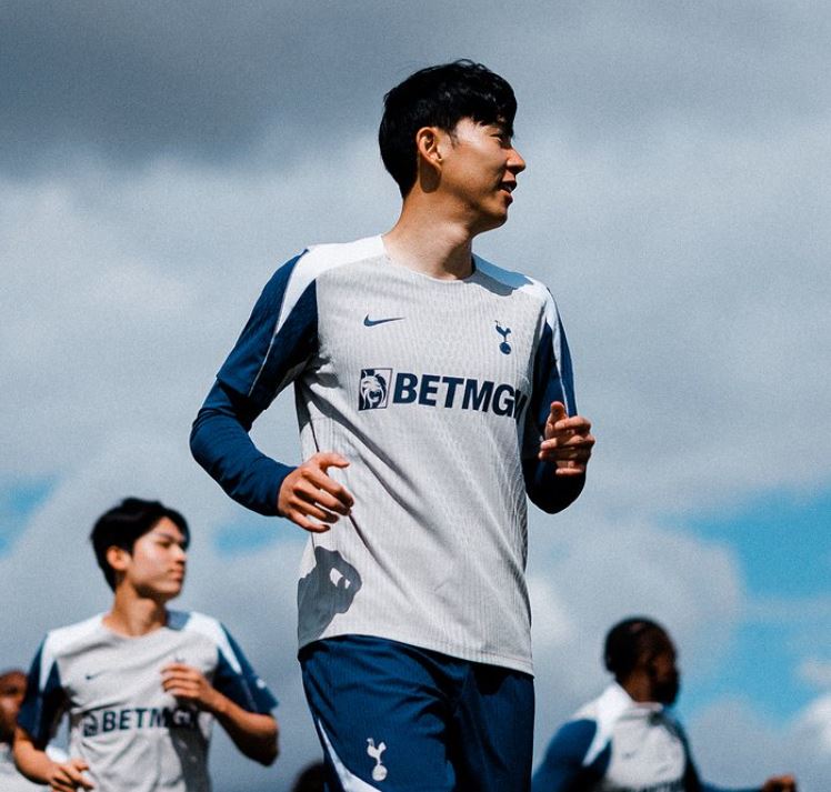 <b>손흥민</b> 종신? 미국? '본인피셜' 내놓는다…한국투어 회견 '<b>LAFC 이적설</b>' ...