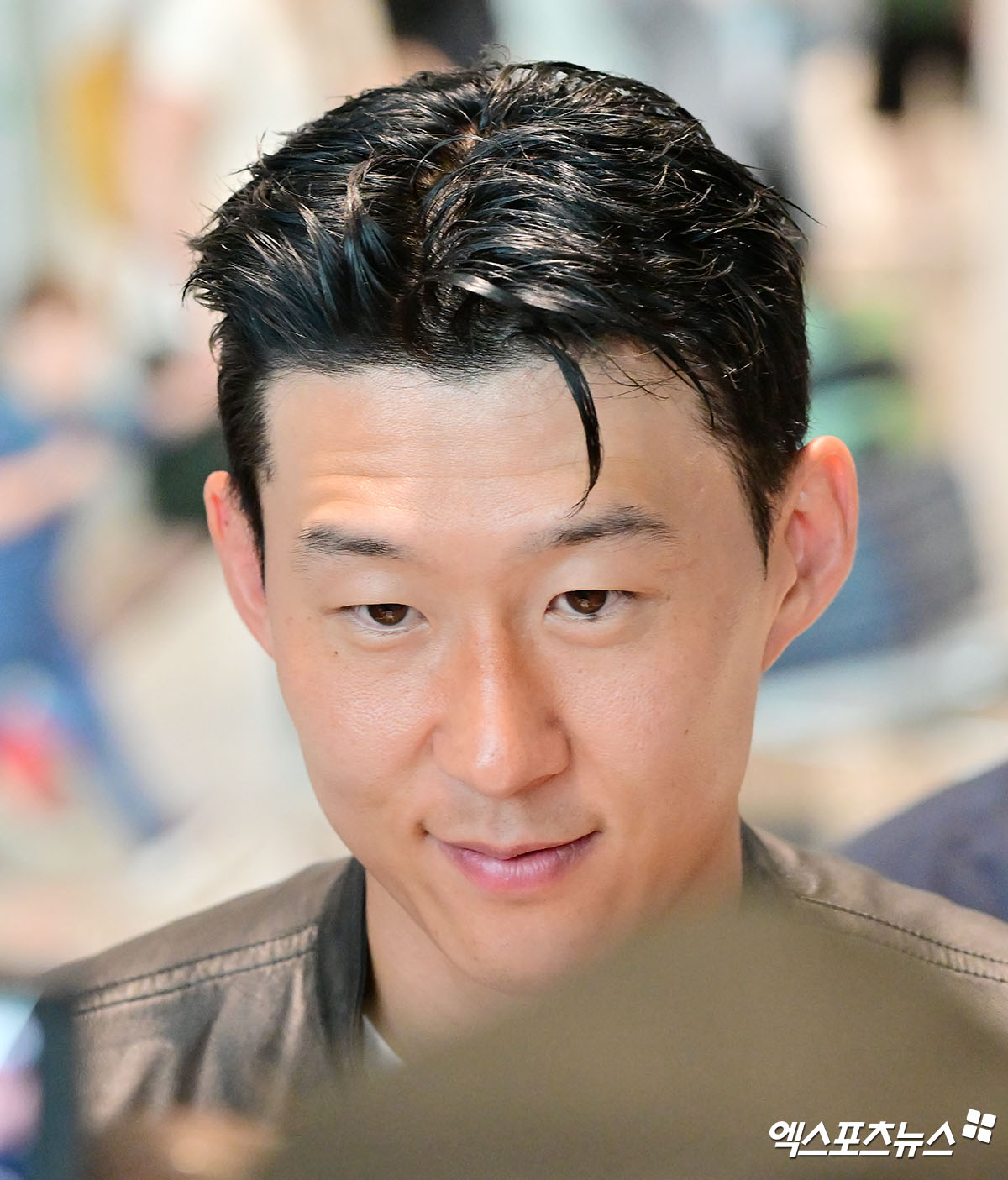 "<b>메시급</b> 영입 효과" <b>손흥민</b>, MLS 역대급 이적 위해 출국…"이적료 367억,...